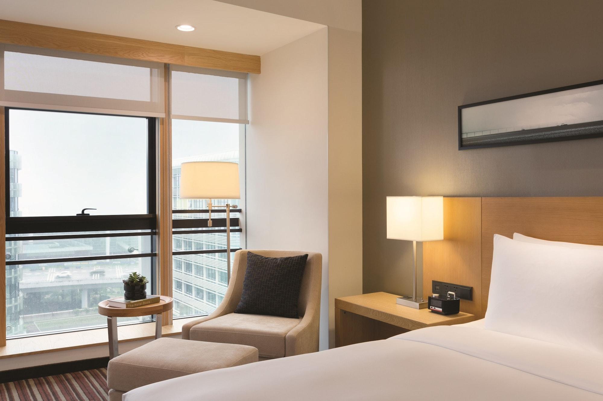 Hyatt Place Shenzhen Airport Экстерьер фото