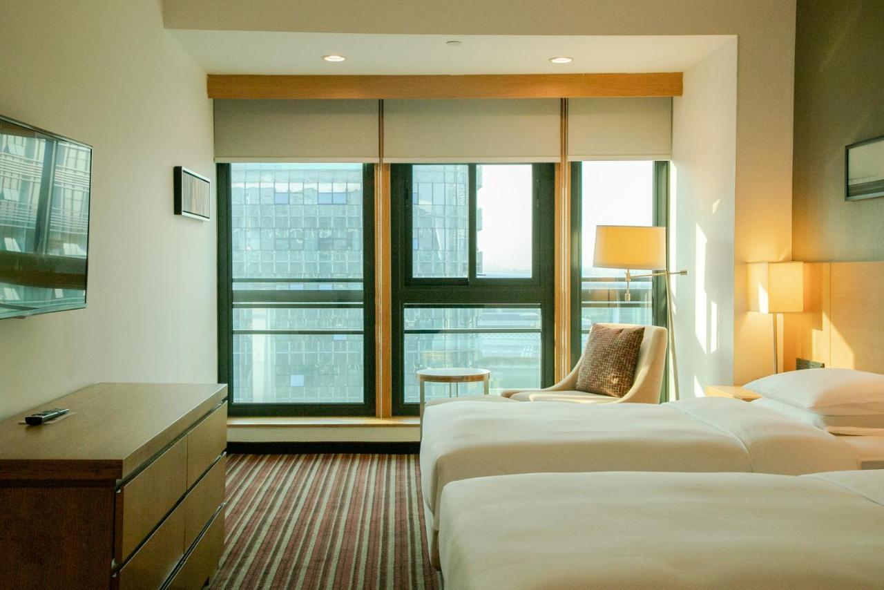 Hyatt Place Shenzhen Airport Экстерьер фото